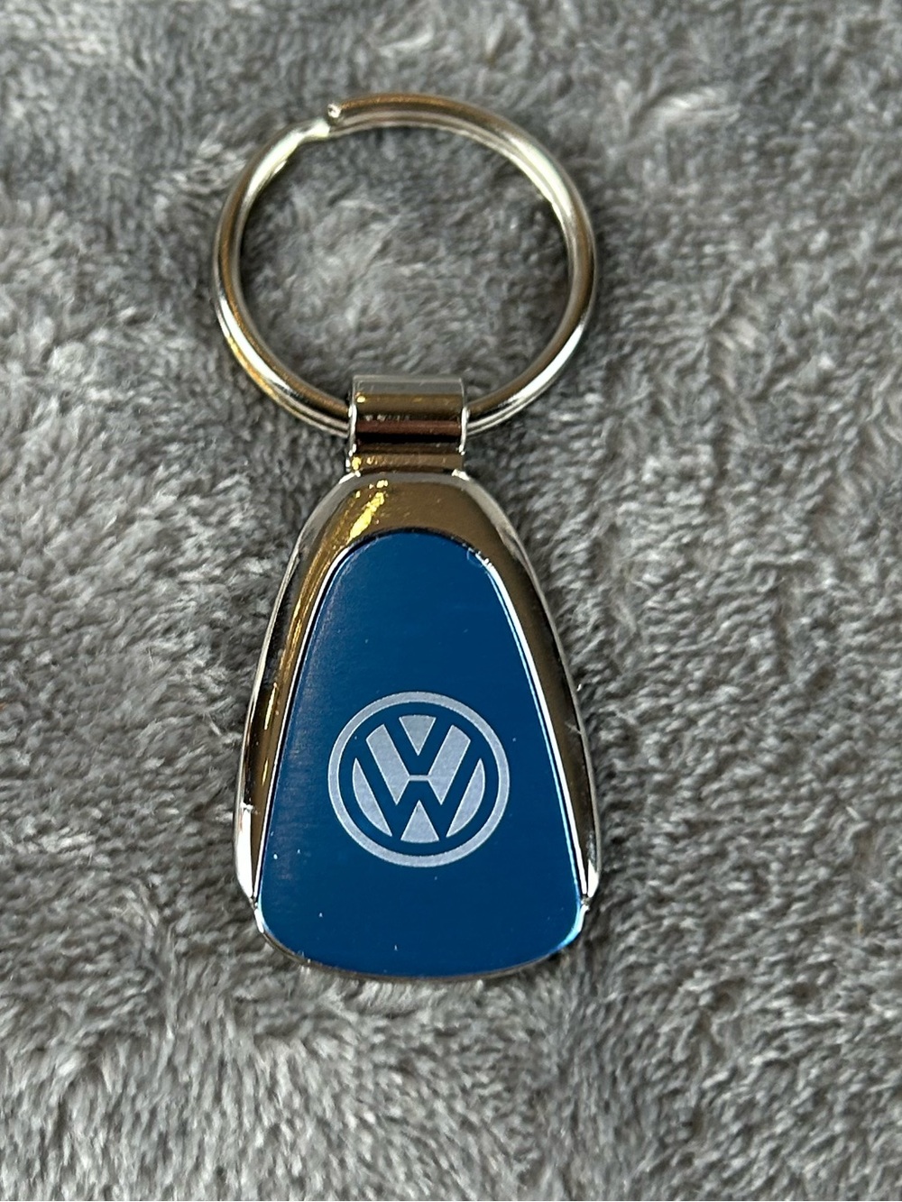 Volkswagen Keychain Engraved With Dealership Name & Number‎ NIB Box Damaged